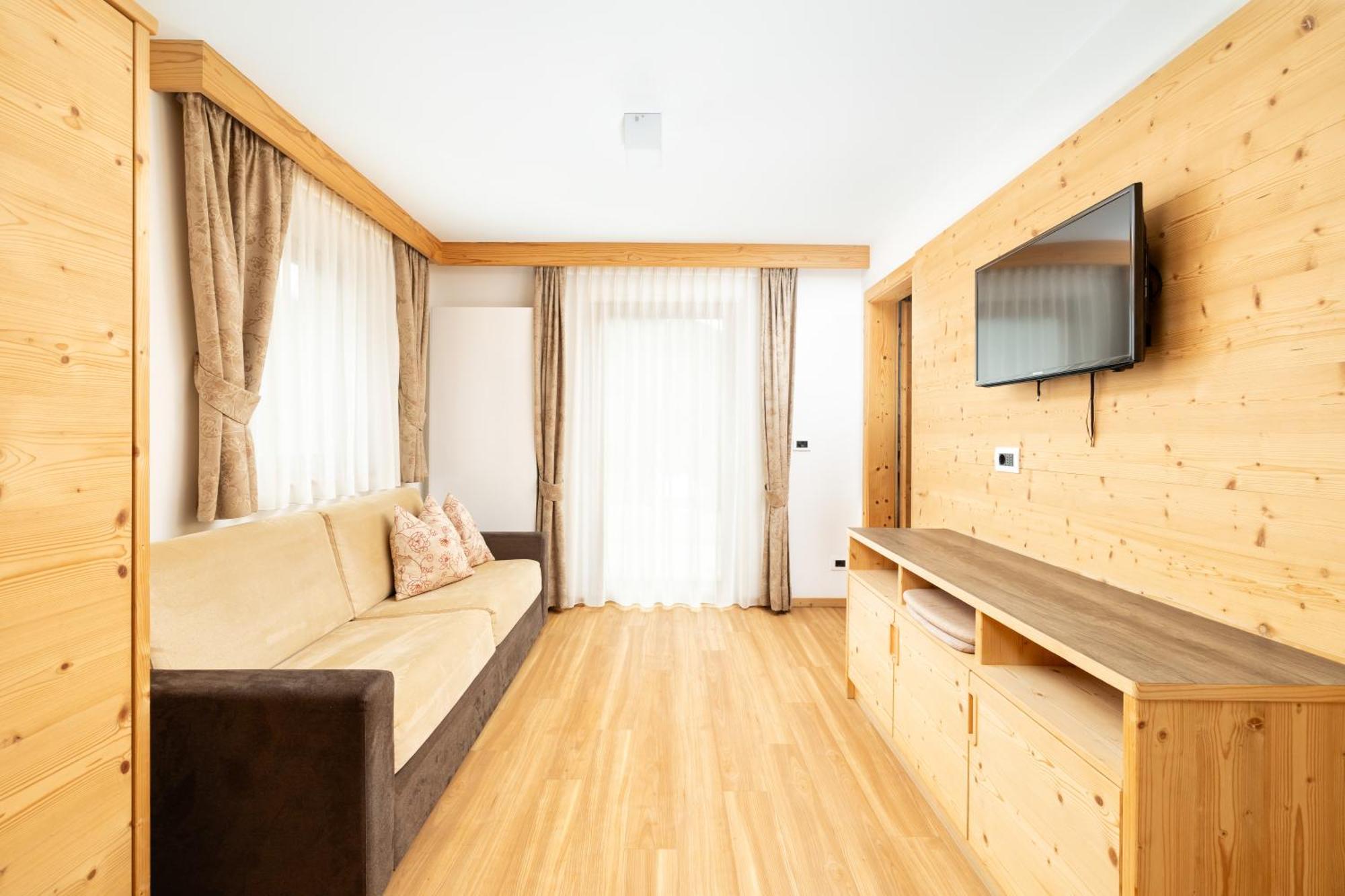 Ciasa Sopla Apartment Сан Касиано Екстериор снимка